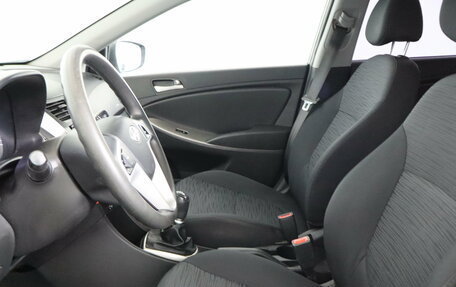 Hyundai Solaris II рестайлинг, 2015 год, 799 000 рублей, 7 фотография