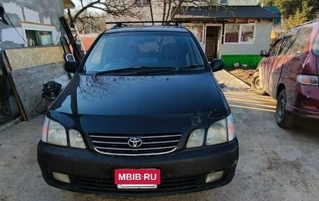 Toyota Gaia, 2000 год, 250 000 рублей, 24 фотография