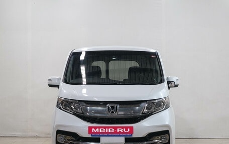 Honda Stepwgn IV, 2016 год, 1 799 000 рублей, 2 фотография