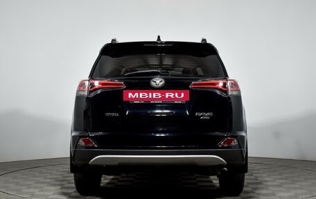 Toyota RAV4, 2019 год, 2 220 000 рублей, 7 фотография