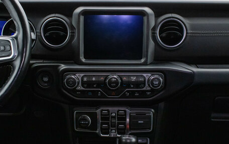 Jeep Wrangler, 2021 год, 4 999 000 рублей, 15 фотография
