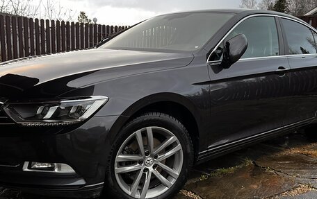 Volkswagen Passat B8 рестайлинг, 2019 год, 2 500 000 рублей, 1 фотография