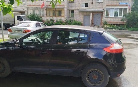 Renault Megane III, 2011 год, 400 000 рублей, 2 фотография