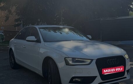Audi A4, 2014 год, 1 400 000 рублей, 8 фотография