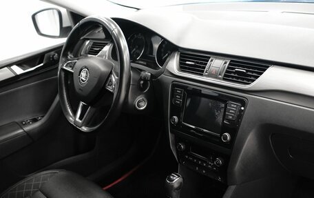 Skoda Rapid I, 2018 год, 1 338 000 рублей, 15 фотография
