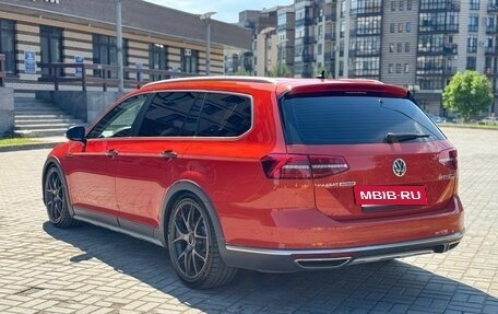 Volkswagen Passat B8 рестайлинг, 2016 год, 2 790 000 рублей, 4 фотография