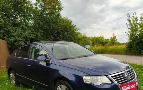 Volkswagen Passat B6, 2010 год, 720 000 рублей, 2 фотография
