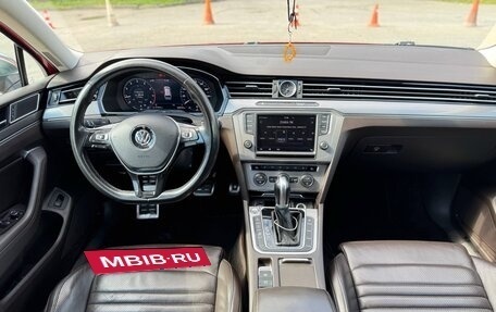Volkswagen Passat B8 рестайлинг, 2016 год, 2 790 000 рублей, 18 фотография