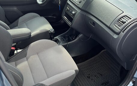 Skoda Fabia II, 2011 год, 650 000 рублей, 8 фотография
