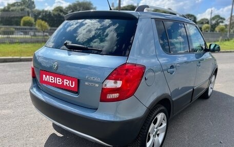 Skoda Fabia II, 2011 год, 650 000 рублей, 5 фотография