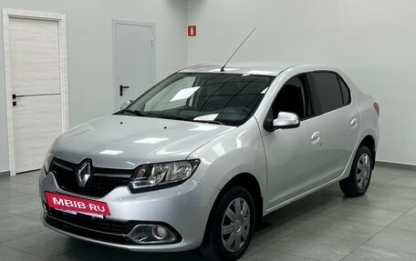 Renault Logan II, 2015 год, 599 000 рублей, 4 фотография