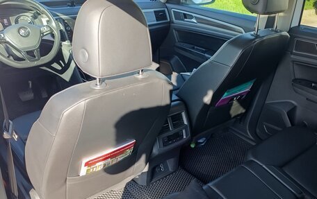 Volkswagen Teramont I, 2018 год, 2 750 000 рублей, 12 фотография