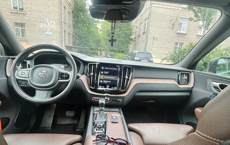 Volvo XC60 II, 2021 год, 3 500 000 рублей, 4 фотография