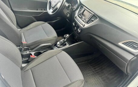Hyundai Solaris II рестайлинг, 2020 год, 880 000 рублей, 6 фотография