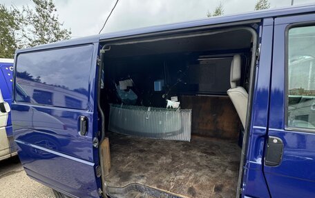 Volkswagen Transporter T4, 2001 год, 698 000 рублей, 6 фотография