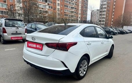 Hyundai Solaris II рестайлинг, 2020 год, 880 000 рублей, 7 фотография