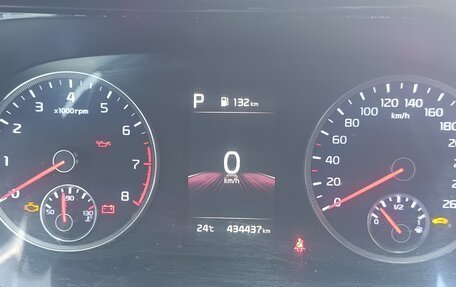 KIA K5, 2021 год, 1 300 000 рублей, 8 фотография