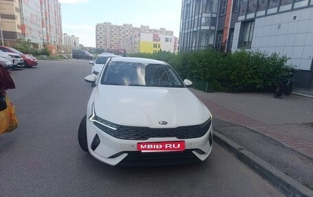 KIA K5, 2021 год, 1 300 000 рублей, 4 фотография