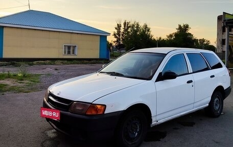 Nissan AD II, 2000 год, 190 000 рублей, 2 фотография