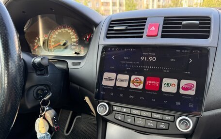 Honda Accord VII рестайлинг, 2006 год, 1 280 000 рублей, 2 фотография