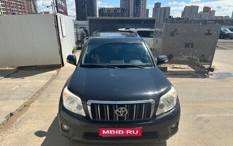 Toyota Land Cruiser Prado 150 рестайлинг 2, 2011 год, 2 250 000 рублей, 9 фотография