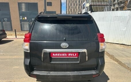 Toyota Land Cruiser Prado 150 рестайлинг 2, 2011 год, 2 250 000 рублей, 7 фотография