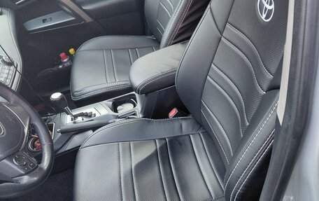 Toyota RAV4, 2015 год, 2 550 000 рублей, 6 фотография