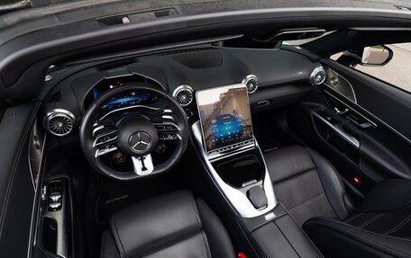 Mercedes-Benz SL-Класс AMG, 2023 год, 13 900 000 рублей, 17 фотография