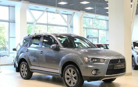 Mitsubishi Outlander III рестайлинг 3, 2010 год, 875 000 рублей, 3 фотография