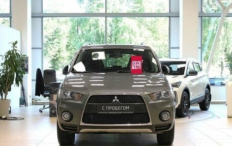 Mitsubishi Outlander III рестайлинг 3, 2010 год, 875 000 рублей, 2 фотография