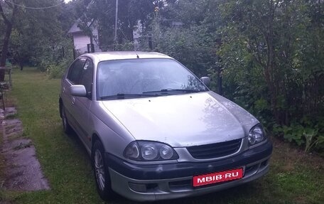 Toyota Avensis III рестайлинг, 1999 год, 320 000 рублей, 1 фотография