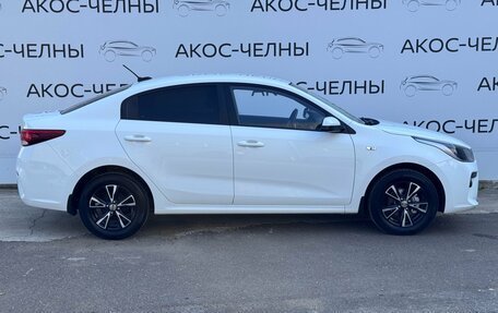 KIA Rio IV, 2018 год, 1 130 000 рублей, 4 фотография
