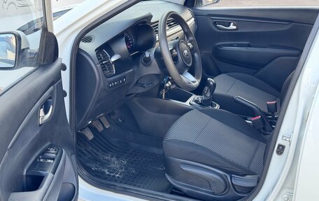 KIA Rio IV, 2018 год, 1 130 000 рублей, 13 фотография