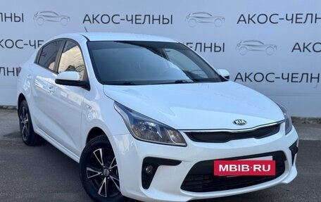 KIA Rio IV, 2018 год, 1 130 000 рублей, 3 фотография