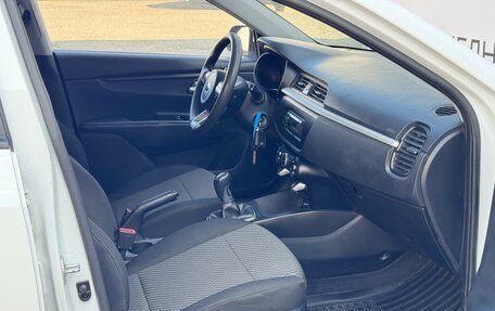 KIA Rio IV, 2018 год, 1 130 000 рублей, 15 фотография