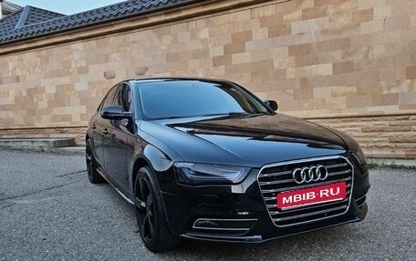 Audi A4, 2012 год, 1 180 000 рублей, 14 фотография