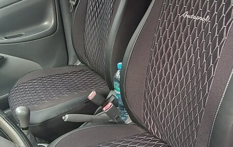 Toyota Yaris I рестайлинг, 2001 год, 350 000 рублей, 6 фотография