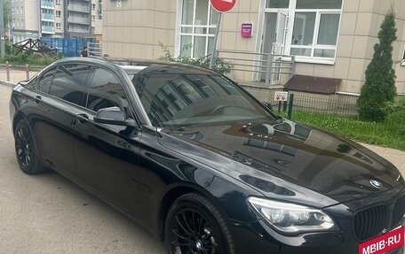 BMW 7 серия, 2013 год, 1 800 000 рублей, 4 фотография