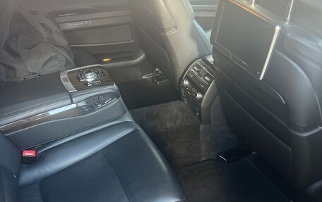 BMW 7 серия, 2013 год, 1 800 000 рублей, 12 фотография
