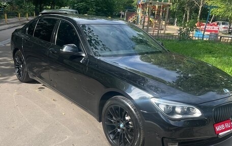 BMW 7 серия, 2013 год, 1 800 000 рублей, 8 фотография