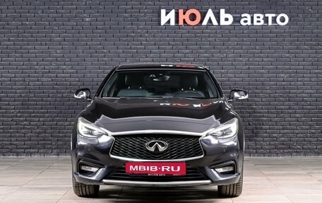 Infiniti Q30, 2017 год, 2 150 000 рублей, 3 фотография