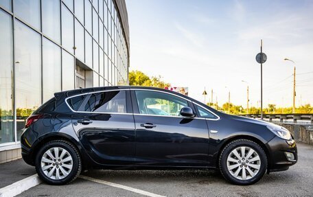 Opel Astra J, 2011 год, 638 000 рублей, 8 фотография