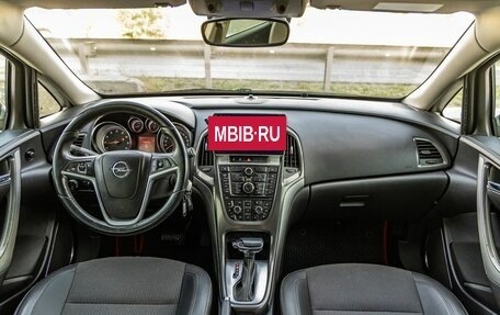 Opel Astra J, 2011 год, 638 000 рублей, 14 фотография