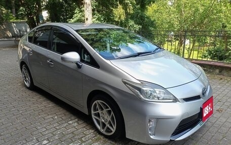 Toyota Prius, 2012 год, 1 150 000 рублей, 1 фотография