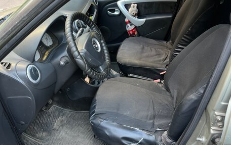 Renault Logan I, 2010 год, 380 000 рублей, 7 фотография