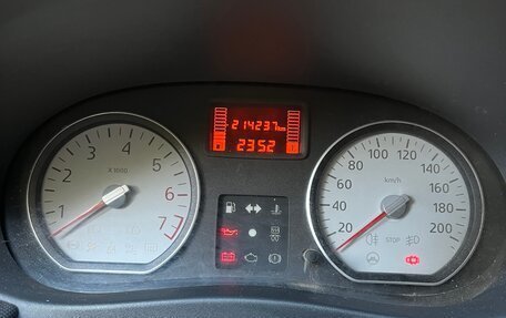 Renault Logan I, 2010 год, 380 000 рублей, 12 фотография