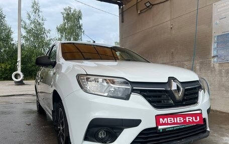 Renault Logan II, 2020 год, 750 000 рублей, 7 фотография