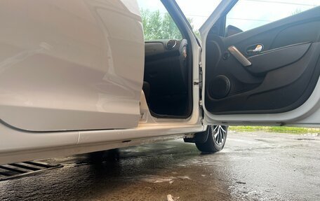 Renault Logan II, 2020 год, 750 000 рублей, 17 фотография