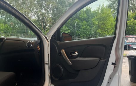 Renault Logan II, 2020 год, 750 000 рублей, 18 фотография