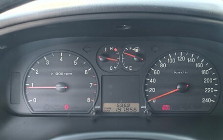 Hyundai Sonata IV рестайлинг, 2004 год, 490 000 рублей, 21 фотография